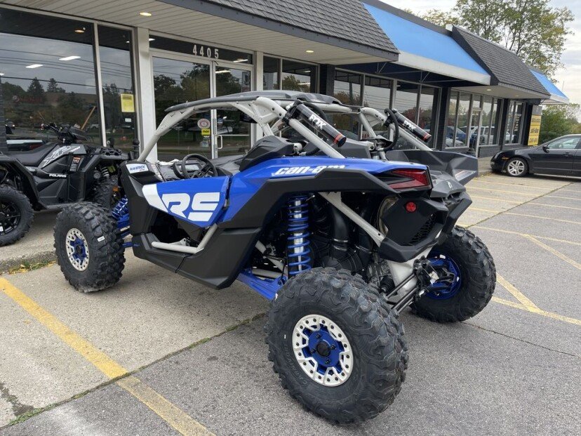 2022-Can_Am-Maverick_900-Side_by_Side--Motorcycle-201314021-9364c2de9ea6e436c88236bbdb280096