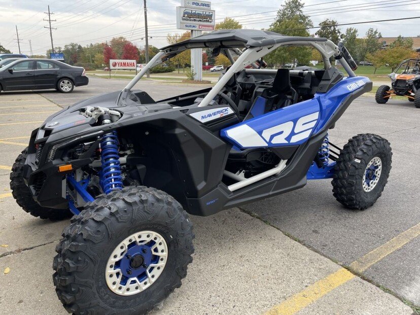 2022-Can_Am-Maverick_900-Side_by_Side--Motorcycle-201314021-991374de2b70d7b149922130f8044ec2