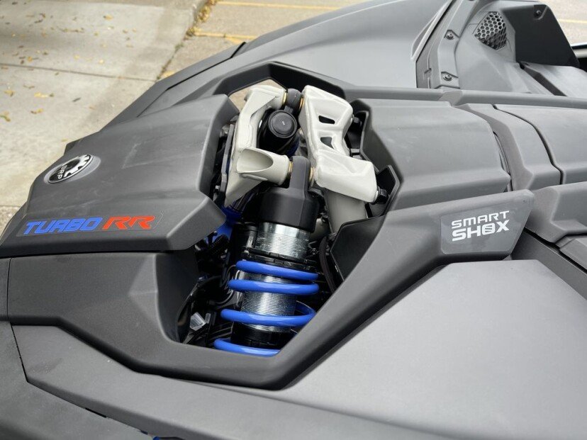 2022-Can_Am-Maverick_900-Side_by_Side--Motorcycle-201314021-c2a8ebba45f89a352eefe225542916e1