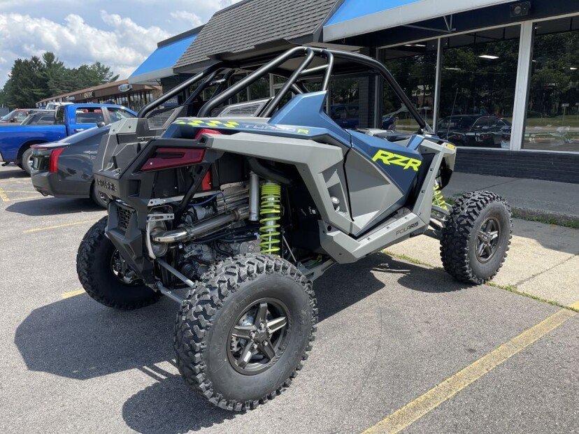 2022-Polaris-RZR_R_4_900-Side_by_Side--Motorcycle-201311416-24ca2274c21acd2e37937c825e620ada