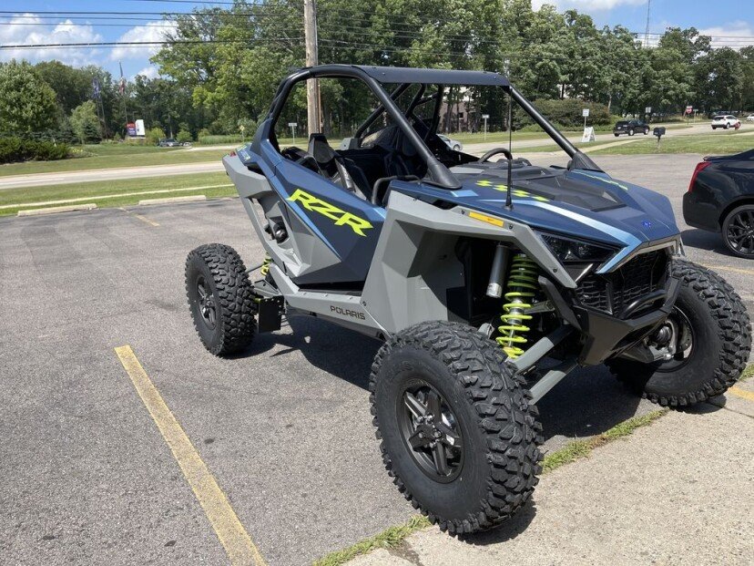 2022-Polaris-RZR_R_4_900-Side_by_Side--Motorcycle-201311416-cdb16539b3917e2ca992ddfcd7293e42