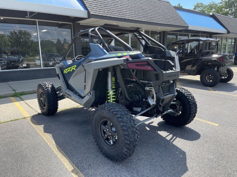 2022-Polaris-RZR_R_4_900-Side_by_Side--Motorcycle-201311416-d7ef84c0370e4bc33254c4037accd05a