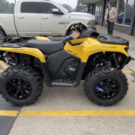 New 2023 Can-Am Outlander 700 For Sale