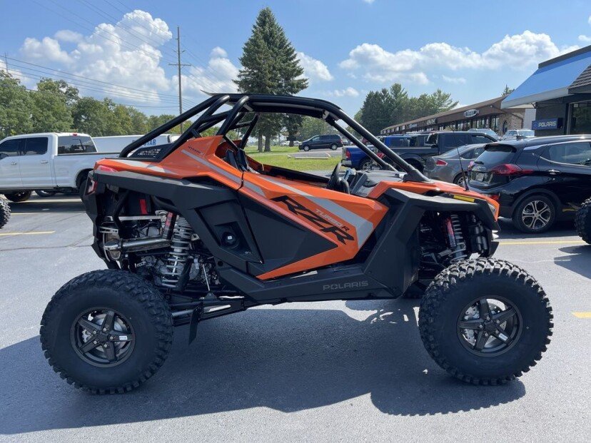 2023-Polaris-RZR_R_900-Side_by_Side--Motorcycle-201520933-32766f4f562965b06a8ef4d765a91797