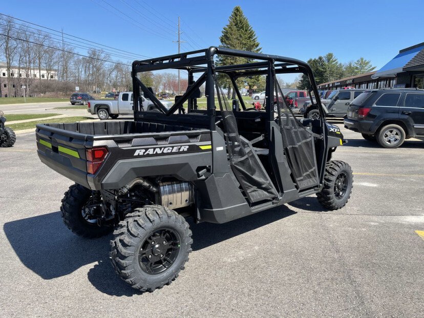 2023-Polaris-Ranger_Crew_XP_1000-Side_by_Side--Motorcycle-201449496-3b3a810406d8c209bd319d3064511c28