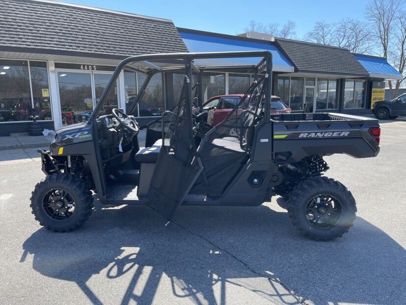 2023-Polaris-Ranger_Crew_XP_1000-Side_by_Side--Motorcycle-201449496-7cd8368efb4af5aeae138cb7df274177