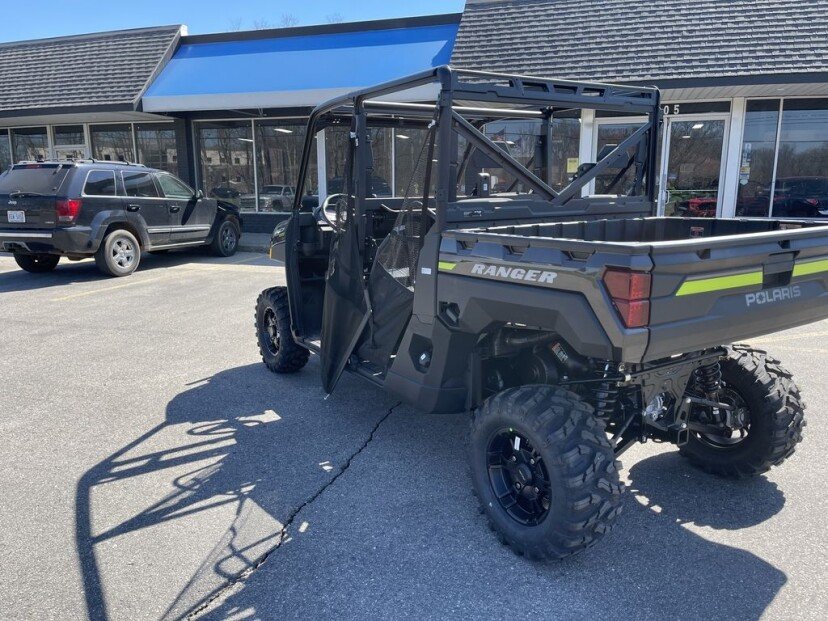2023-Polaris-Ranger_Crew_XP_1000-Side_by_Side--Motorcycle-201449496-d331cd8319c730f42b5d69089d3c07f6
