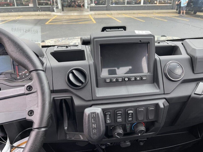 2023-Polaris-Ranger_Crew_XP_1000-Side_by_Side--Motorcycle-201453534-217871c17e6713107d2b7ae09d822f74