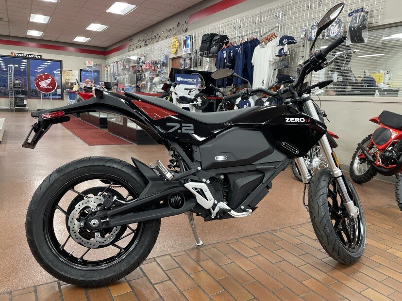 2023-Zero_Motorcycles-FXE-Motorcycle--Motorcycle-201352878-42a3a9bb13b32b2f149fb202a2a04cd1
