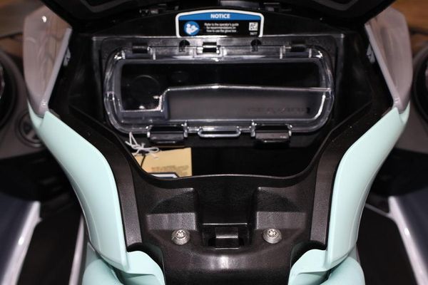 2024-sea-doo-gti-se-170-tech-audio-idf-ibr-power-9375127-966044829-0-210720240242-19