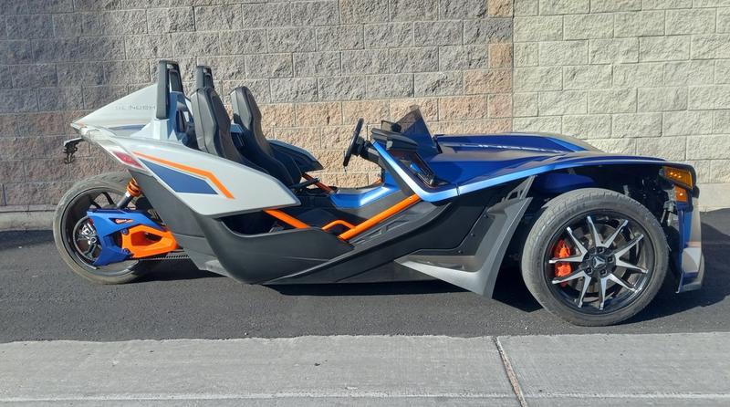 2022 Polaris Slingshot® R Pacific Teal Fade - AutoDrive 1