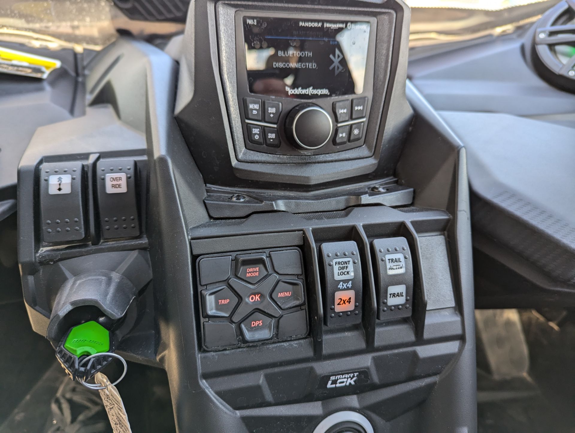 2023 Can-Am Maverick X3 Max DS Turbo RR 64 16