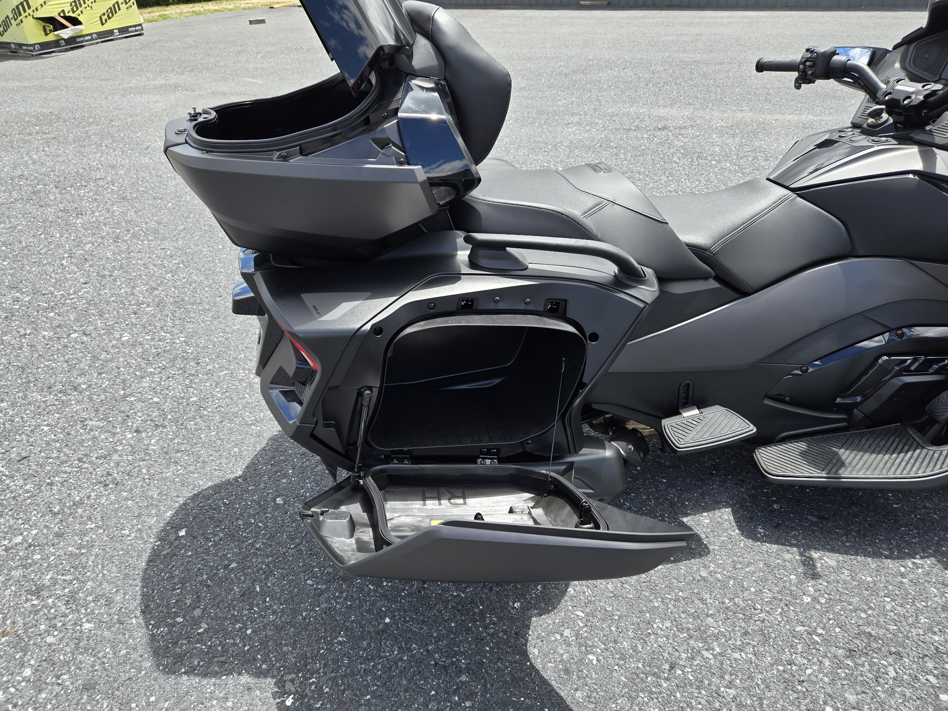 2024 Can-Am Spyder RT Limited 9