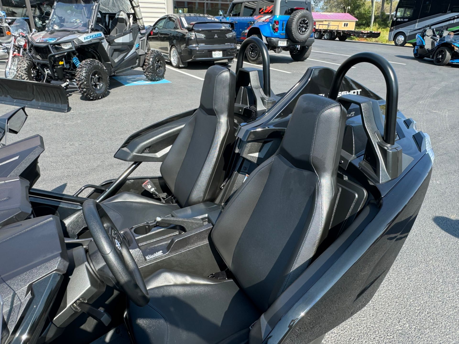 2024 Polaris Slingshot S w: Technology Package 1 - AutoDrive 13