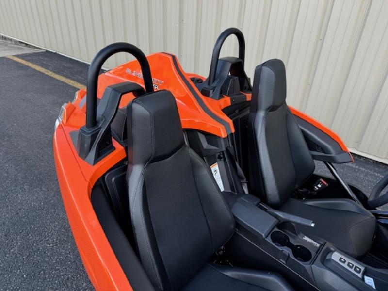 2024 Polaris Slingshot® SL AutoDrive Volt Orange 9